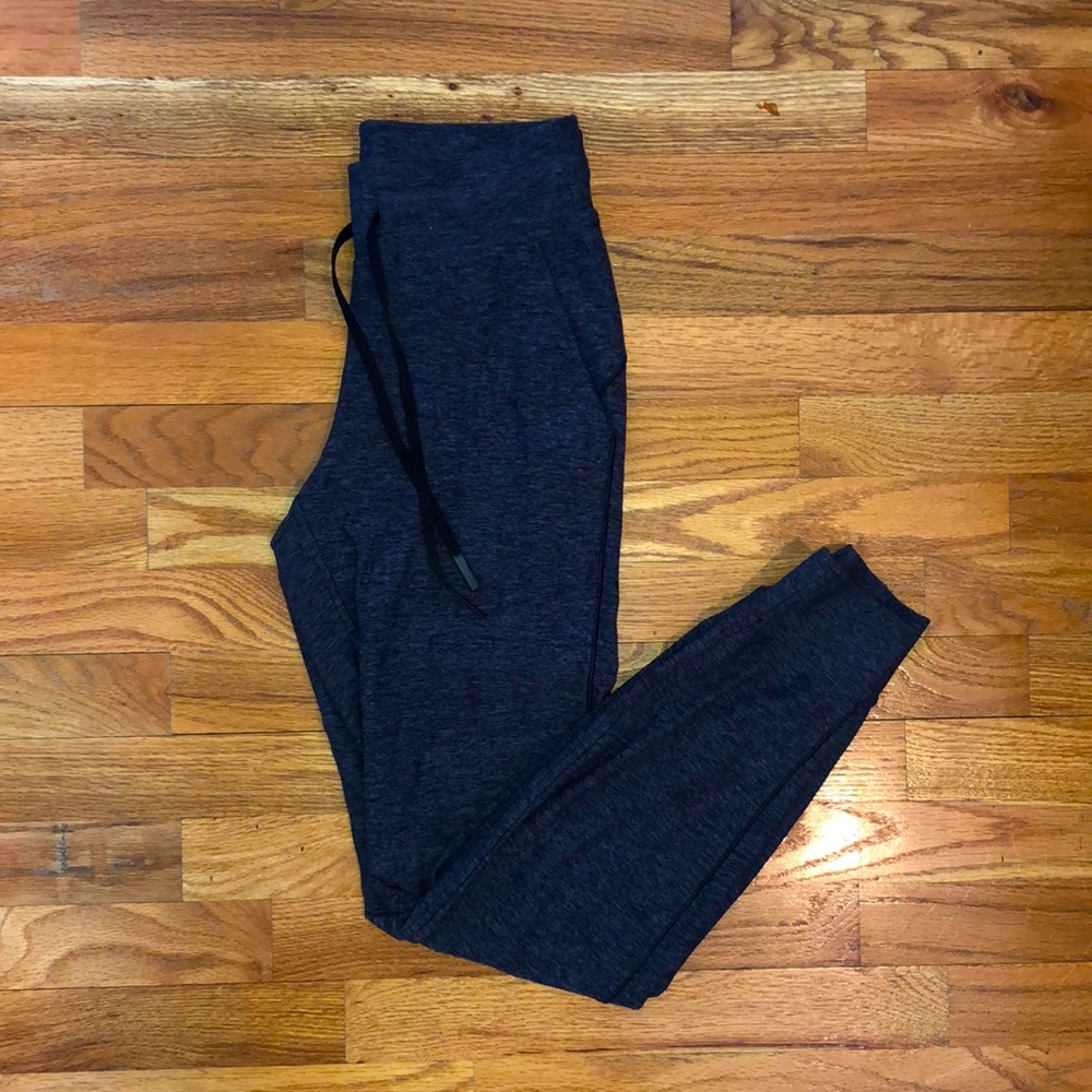 Ready to rulu jogger